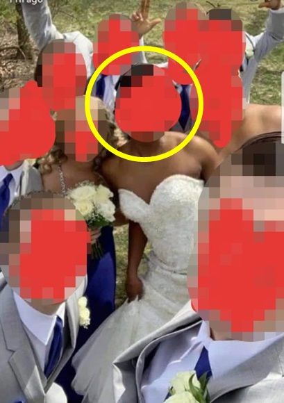 결혼식에 하얀색 드레스 입고 나타난 '시어머니'