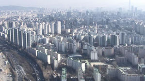 서울 아파트값 26주 연속 하락세&hellip;강남 4구는 낙폭 축소