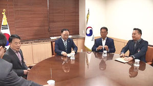 버스 파업 위기, 경제부총리 나섰다…공공성 확대 일부 수긍