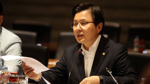 대전 핵융합연구소 찾은 황교안 대표 (사진=연합뉴스)