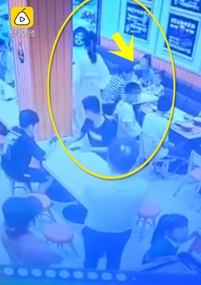 11개월 아기에 '마라탕' 그릇 통째로 던진 임산부