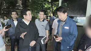 서울서도 '붉은 수돗물'&hellip;박원순 "먹는 물 문제는 치욕적"