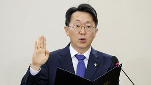 국세청장 인사청문회에서 질의 답하는 김현준 국세청장 후보자 (사진=연합뉴스)