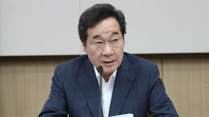 미세먼지특별대책위원회 참석한 이낙연 국무총리 (사진=연합뉴스)