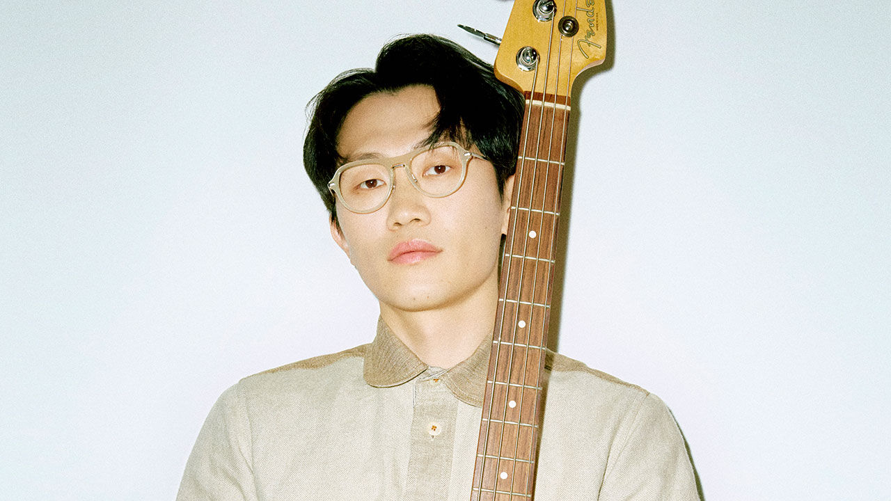 밴드 '브로콜리 너마저' 보컬 겸 베이시스트 윤덕원