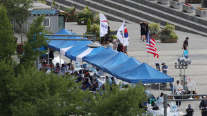 우리공화당 천막 금지 가처분 각하&hellip;法 "행정대집행으로 철거"