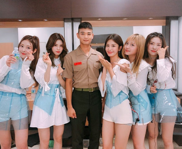 SHINee MINHO's New Photos with Jo Jung Min & NEONPUNCH Shared Online