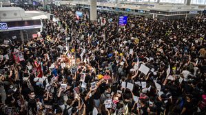 홍콩 시위로 인해 마비가 된 홍콩 국제 공항 (사진=게티이미지코리아)