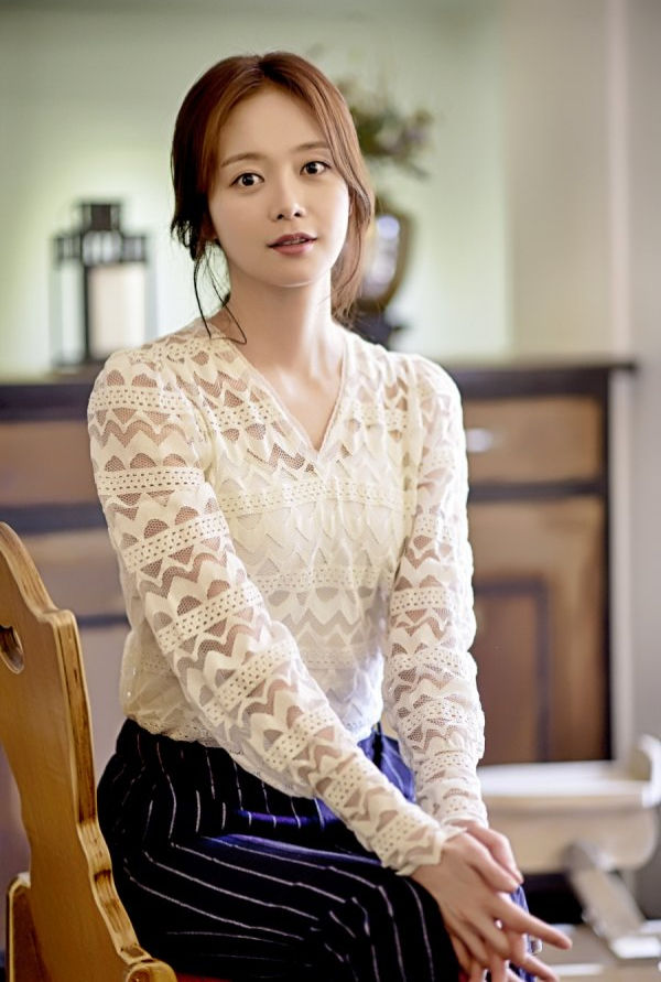 Jeon So Min