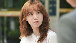 구혜선, 연예계 활동 잠정 중단…"대학 복학 준비 중"