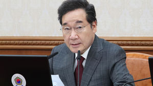 국무회의서 발언하는 이낙연 국무총리 (사진=연합뉴스)