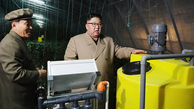 김정은 함경북도 경성군 중평남새온실농장, 양묘장 건설장 시찰 (사진=연합뉴스)