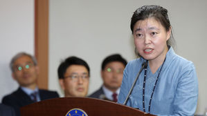 국회 행정안전위원회의 경찰청 국정감사에 참고인으로 출석해 질의에 답하는 임은정 울산지검 부장검사 (사진=연합뉴스)