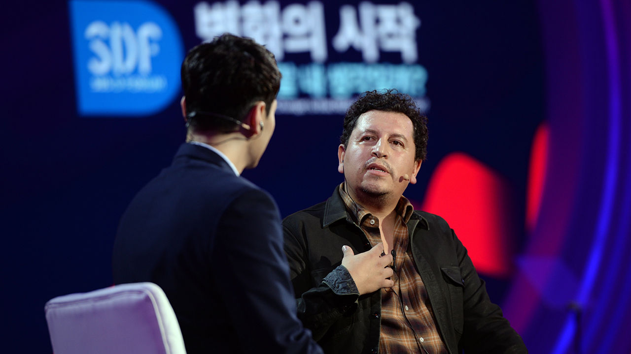 SDF 포토 로널드 라엘