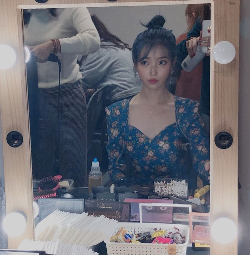 IU