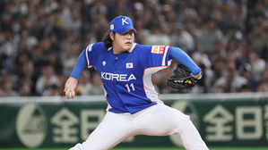 [영상] 위기 속 조상우 등판! 삼진! - 프리미어12 결승 한일전