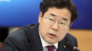 與 "유치원 3법 내일 본회의서 표결…시설부담금 수용 안 될 것"