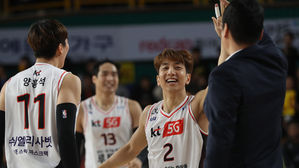 7연승에 기뻐하는 kt 허훈 선수