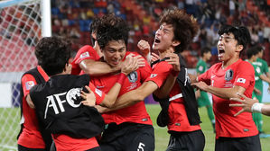 한국 AFC U-23 챔피언십 첫 우승, 정태욱 결승골 환호