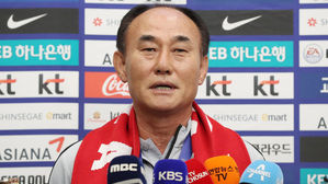 U-23 챔피언십에서 우승한 후 귀국하는 김학범호
