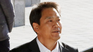 임종석 "檢 이진석 기소 비겁…울산 사건 기획 책임자 윤석열"