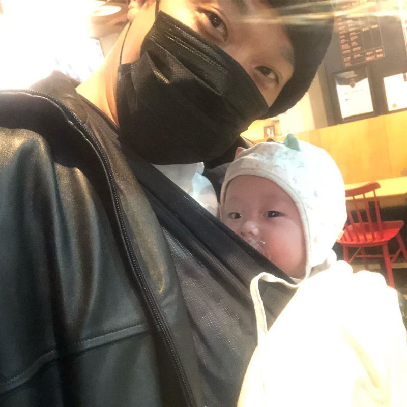 HAHA & Byul Reveal Their Daughter Song's Face for the First Time