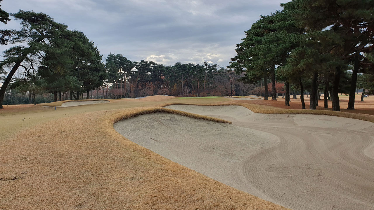 1번 홀 일명 아베 벙커