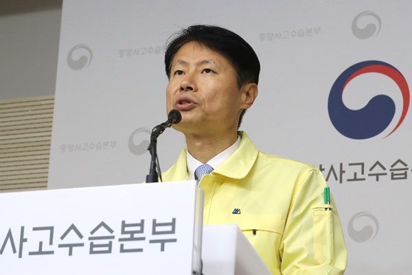 전국서 자발적으로 모이는 의료진들