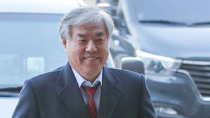 법원 "전광훈, 한기총 회장 직무 정지"…가처분 인용