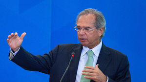 브라질 경제장관 "코로나19로 올해 성장률 -4%대 추락 가능성"