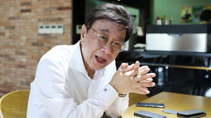 표창장 논란 입장 밝히는 최성해 동양대 총장
