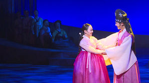 [문화현장] 춘향&middot;몽룡 화사한 봄날의 만남&hellip;창극 '춘향'