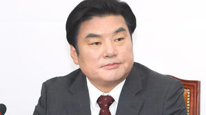 원유철 미래한국당 대표