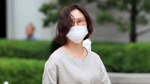 법정 향하는 정경심 교수