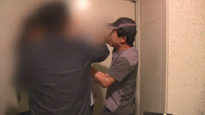 SBS 취재진을 폭행한 박상학 자유북한운동연합 대표