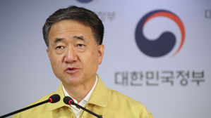 박능후 중앙재난안전대책본부 1차장(보건복지부 장관) (사진=연합뉴스)