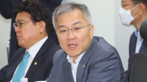최강욱 열린민주당 대표