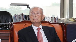 백선엽