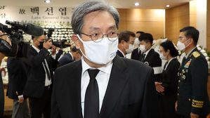 고 백선엽 장군 빈소 찾은 노영민 대통령 비서실장 (사진=연합뉴스)