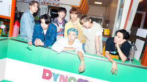 방탄소년단(BTS) 영어 신곡 '다이너마이트' 공개 (사진=빅히트엔터테인먼트 제공, 연합뉴스)