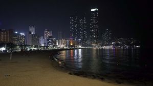 지난 21일 조기 폐장한 부산 해운대해수욕장 (사진=연합뉴스)