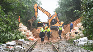집중호우 때 중앙선·영동선 철도 사고 시민 제보로 막았다