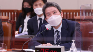 이인영 "공무원 피격 사망, 남북간 대화로 해법 찾아야"