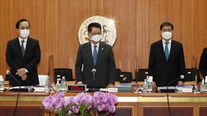국정원 "박지원 원장, 일본 방문 일정 조율 중"