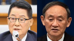 박지원-스가 (사진=연합뉴스, 게티이미지코리아)
