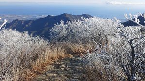 추위가 만든 설악산 상고대 '장관' (사진=설악산 국립공원 사무소 제공, 연합뉴스)