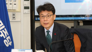 진성준