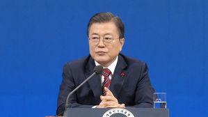 문 대통령 "입양 취소나 입양 아동 바꾸는 대책도 필요"