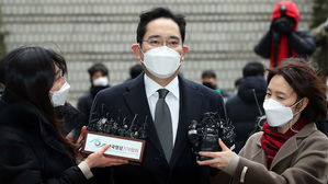 구속 이재용, 코로나 검사서 음성…4주 격리 후 재검사