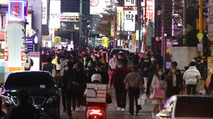 "올해 매출 1위 상권은 압구정역…청담동 상승폭 최고"